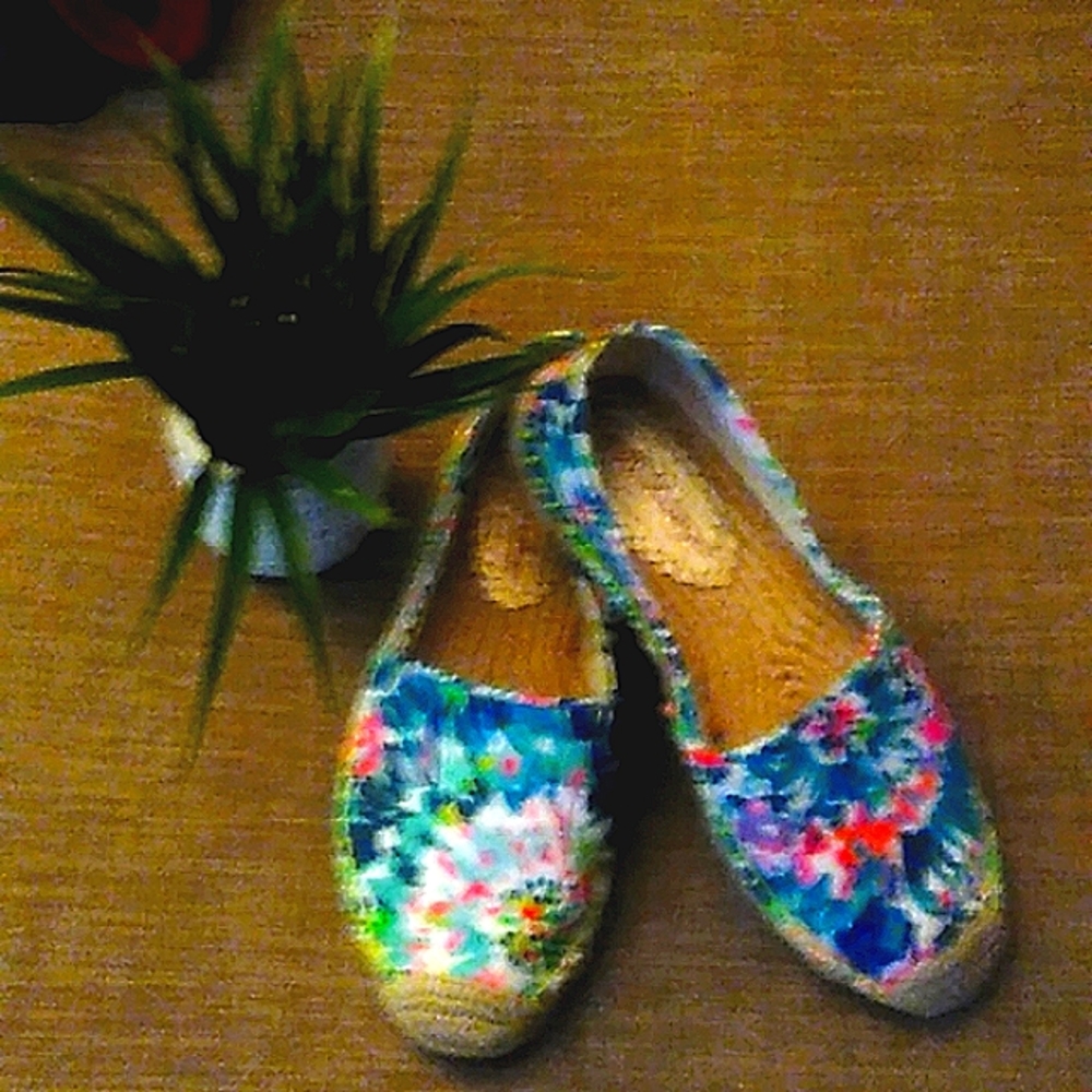 Lily Pulitzer Dive in Espadrilles